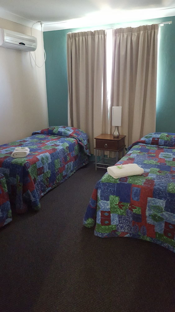 تامفورث Almond Inn المظهر الخارجي الصورة