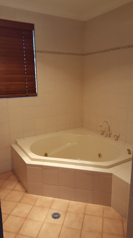 تامفورث Almond Inn المظهر الخارجي الصورة